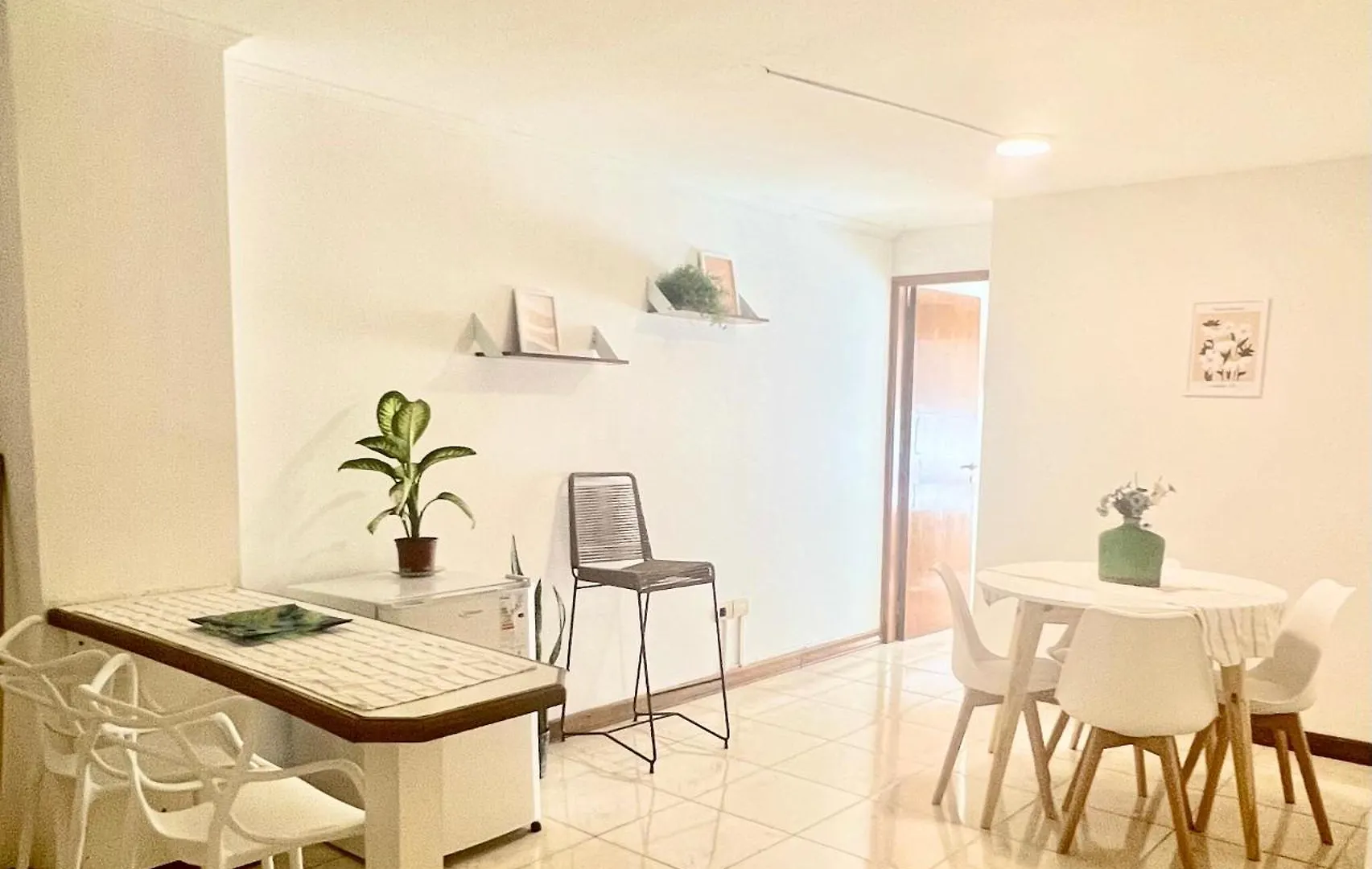 Mendoza Suites 9 0*,